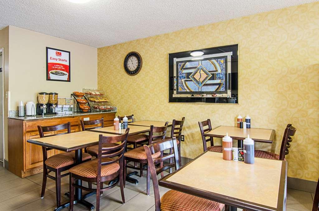 Econo Lodge Lynchburg Restaurante foto