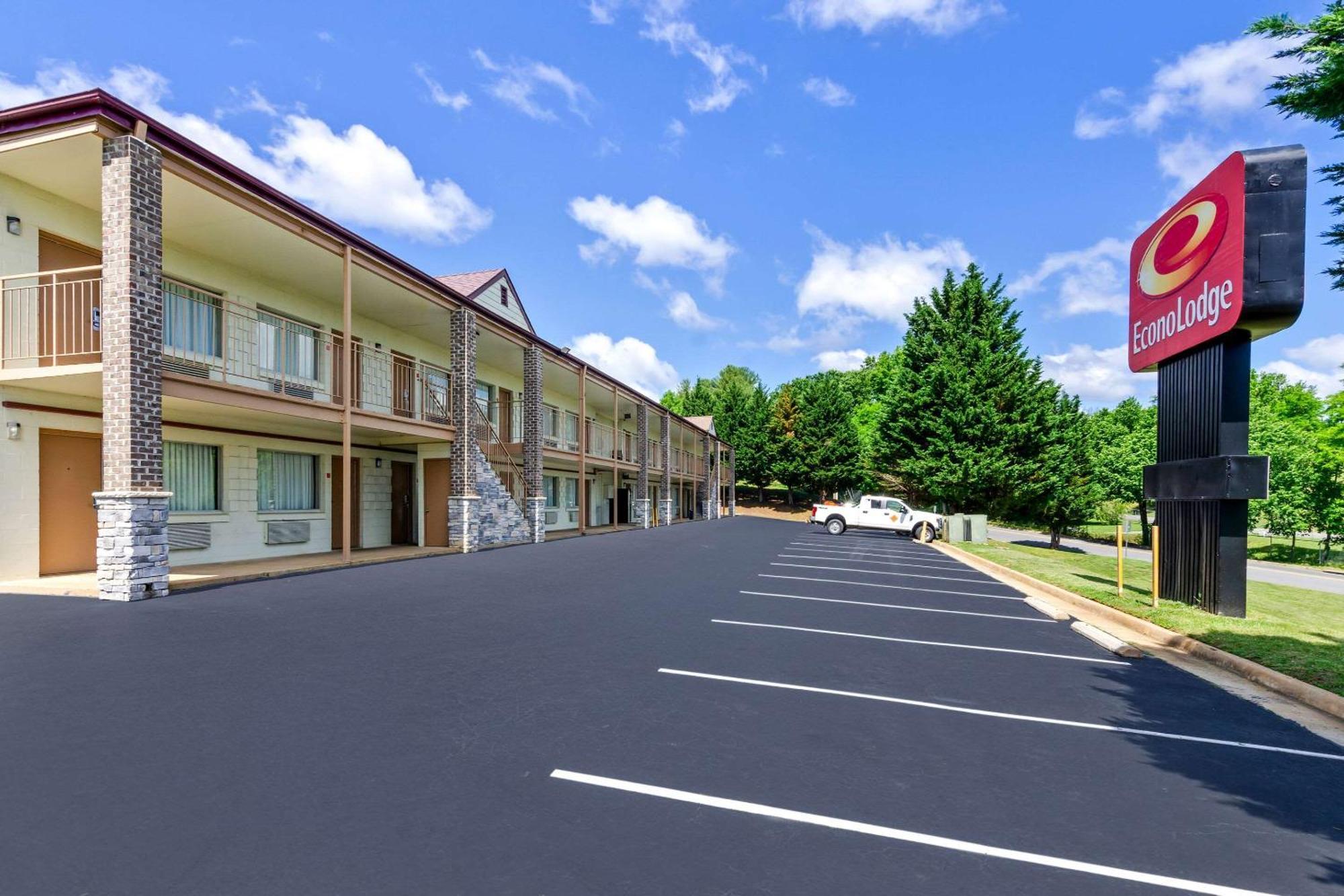 Econo Lodge Lynchburg Exterior foto