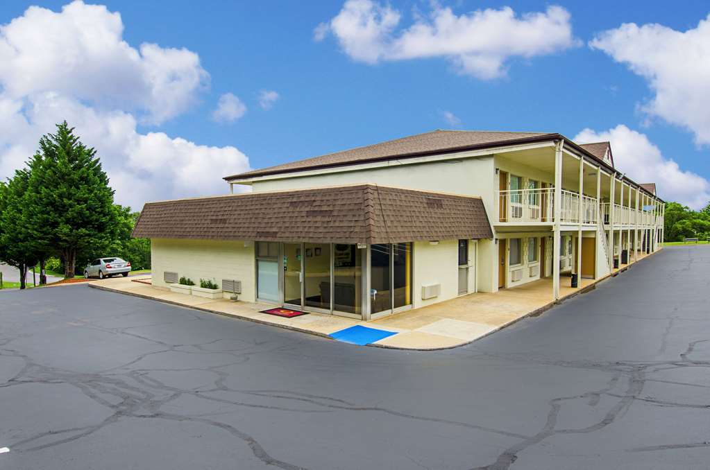 Econo Lodge Lynchburg Exterior foto